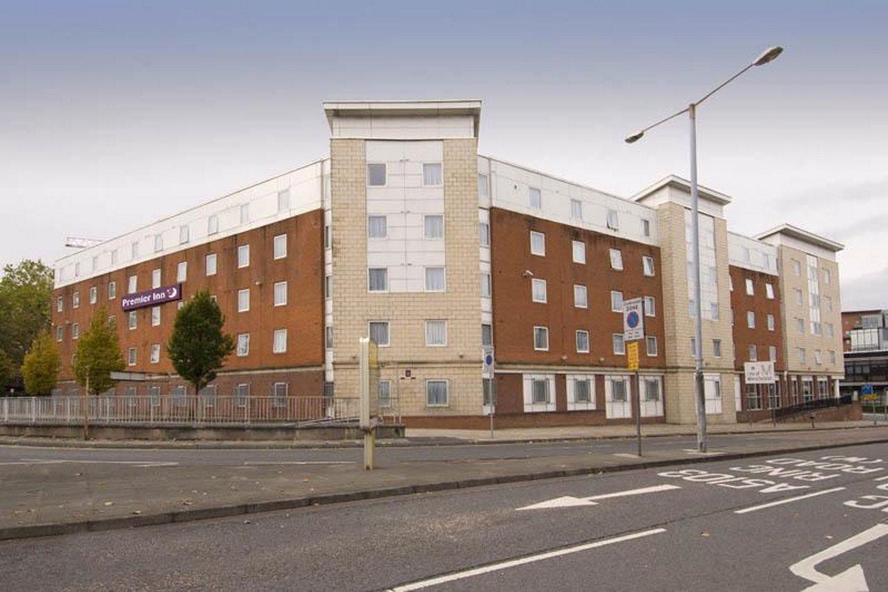 Premier Inn Manchester City Centre Ngoại thất bức ảnh